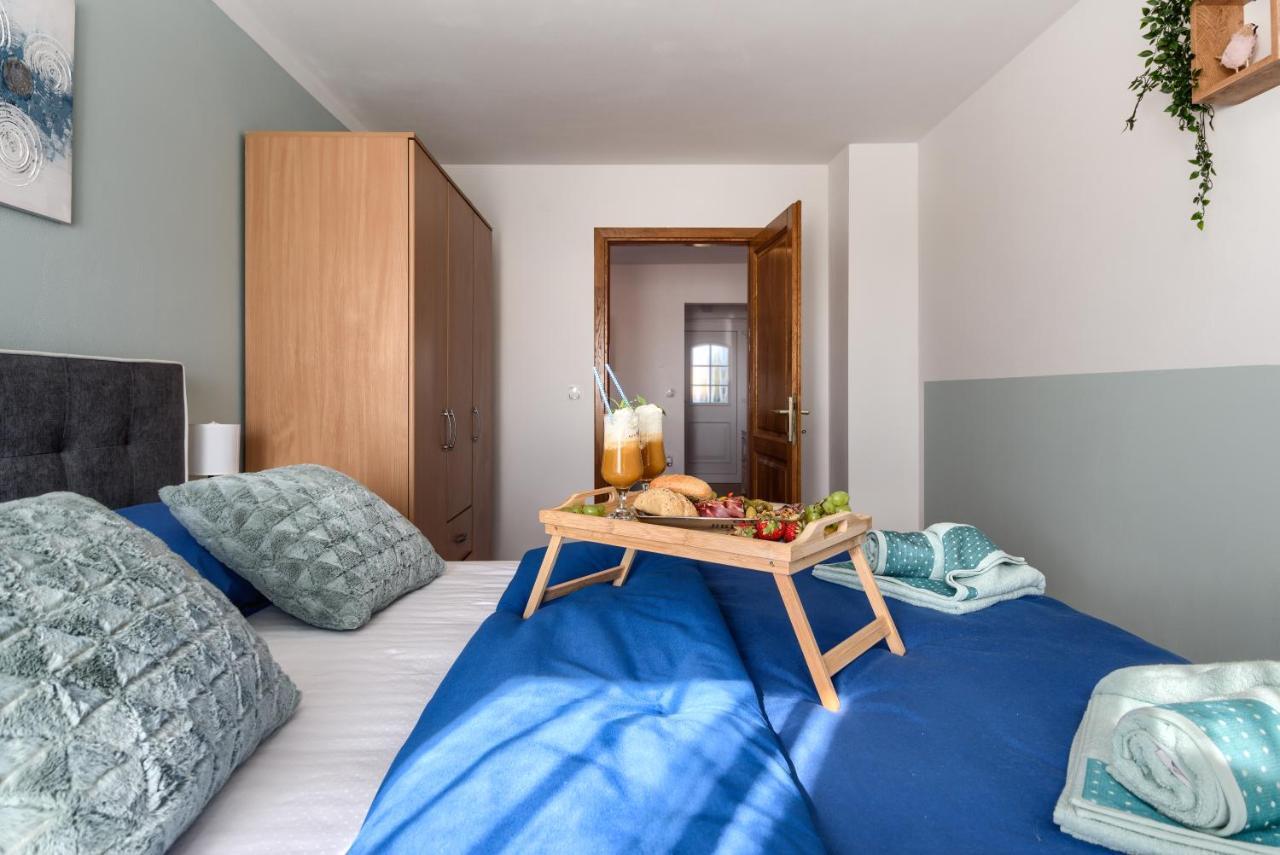 Apartmani Plavi Val Vodnjan Exterior photo