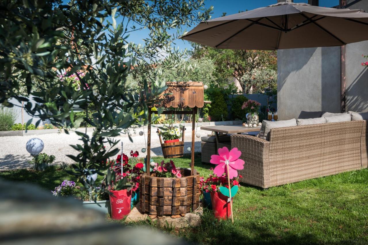 Apartmani Plavi Val Vodnjan Exterior photo