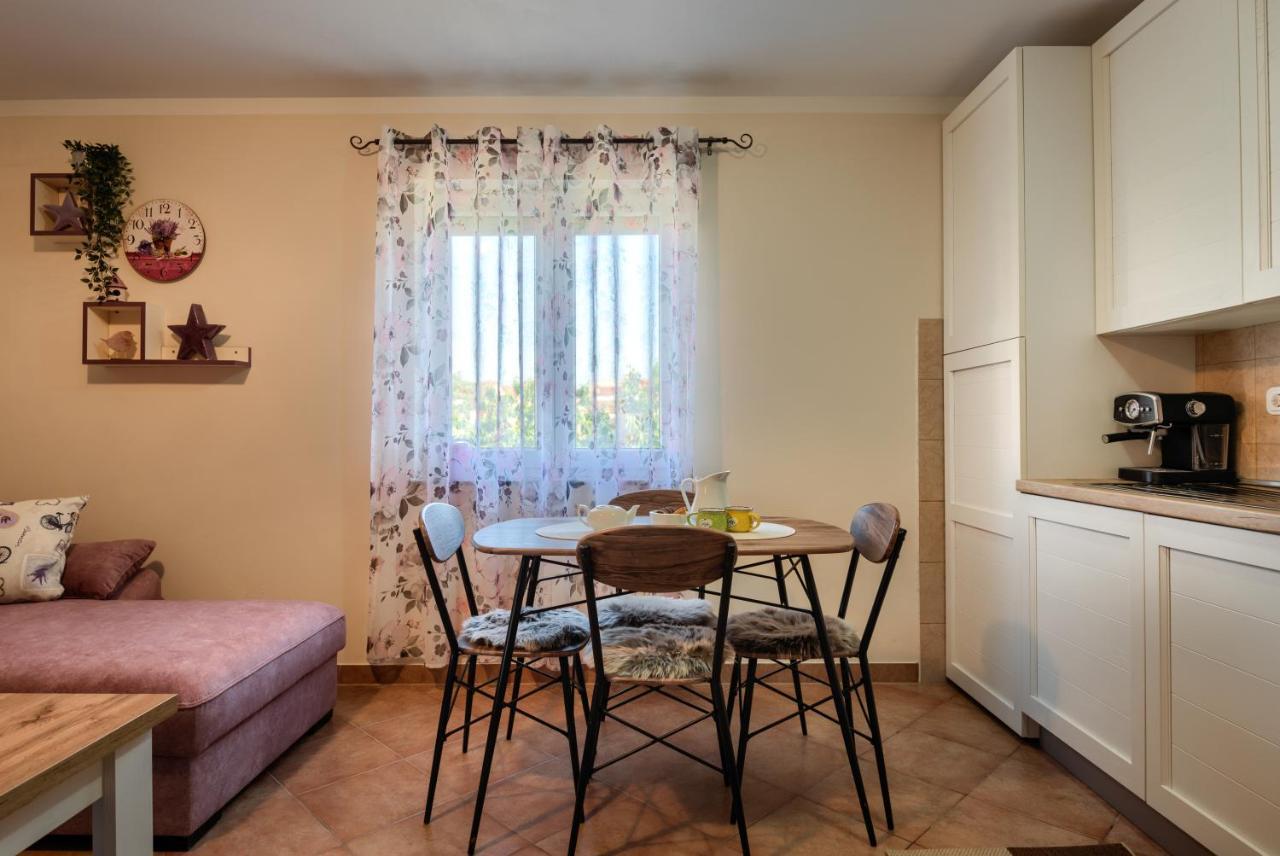 Apartmani Plavi Val Vodnjan Exterior photo