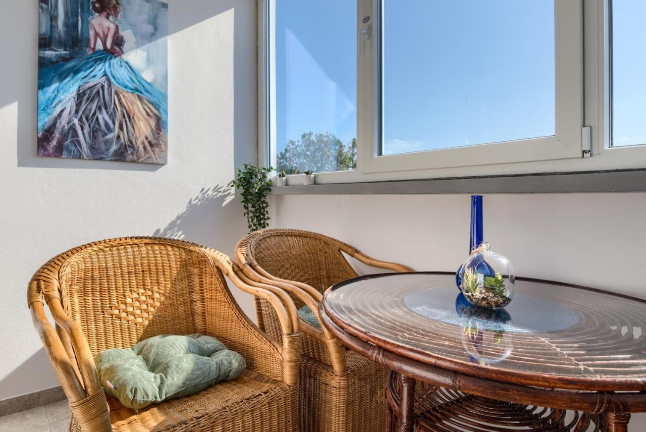 Apartmani Plavi Val Vodnjan Exterior photo