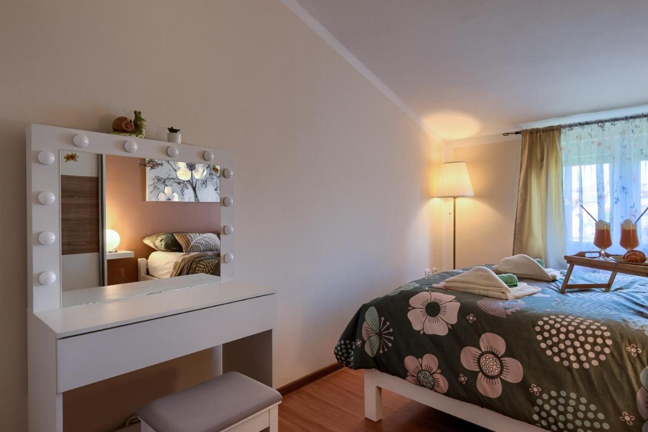 Apartmani Plavi Val Vodnjan Exterior photo